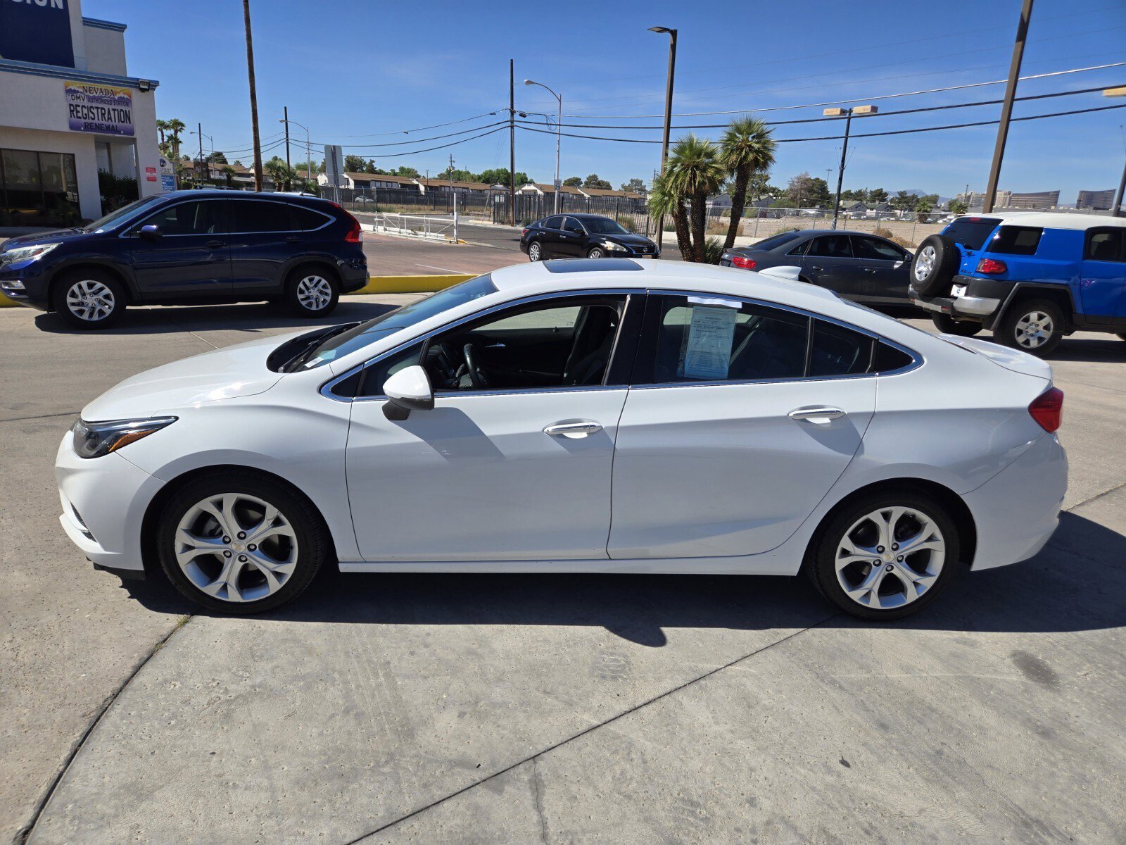 Used 2016 Chevrolet Cruze Premier FWD image 2