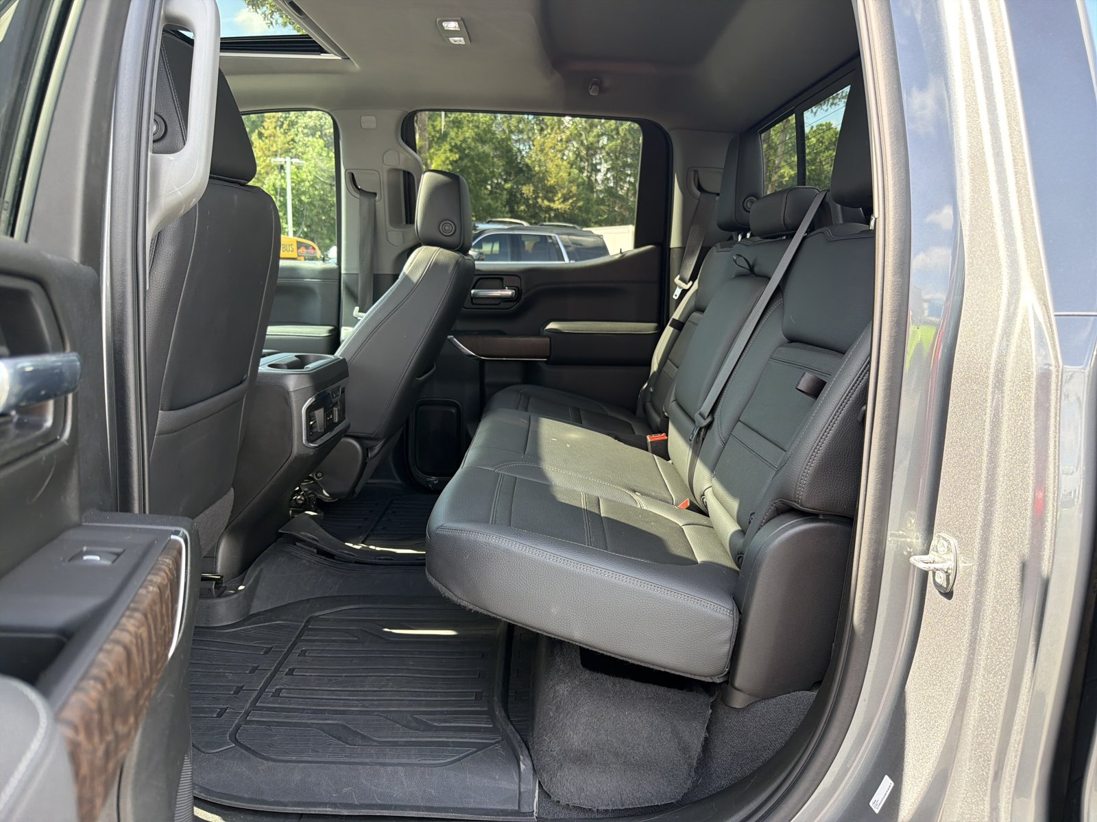 Used 2021 GMC Sierra 1500 Denali w/ Denali Ultimate Package AWD/4WD image 29