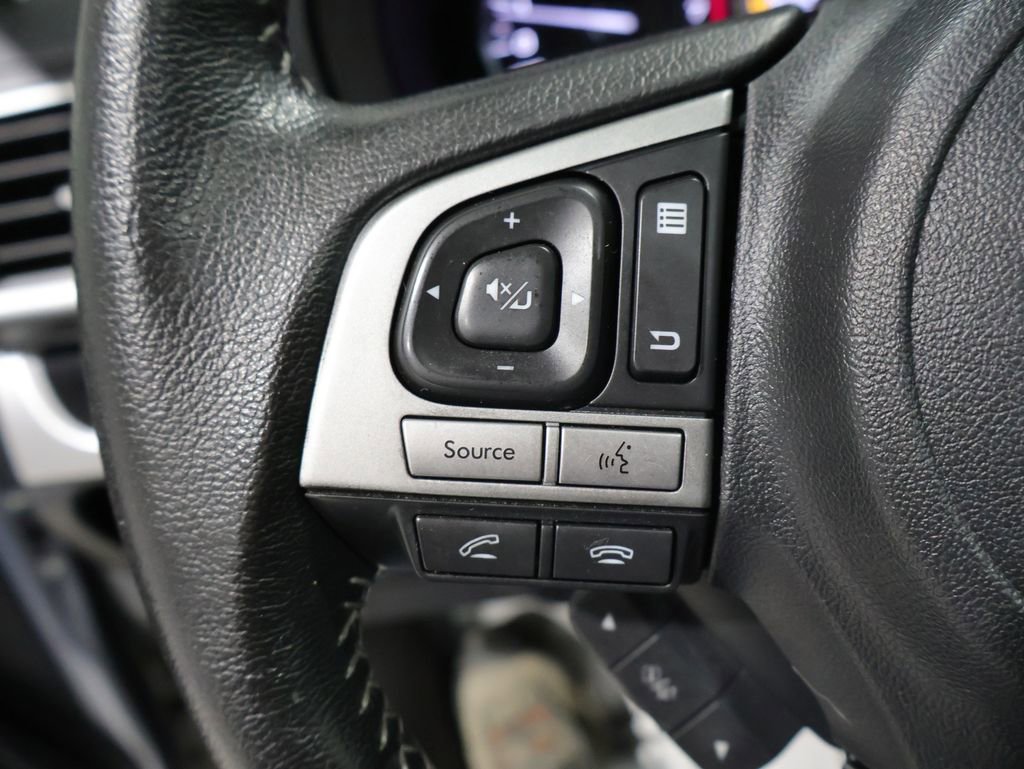 Used 2018 Subaru Forester 2.5i Limited AWD/4WD image 32