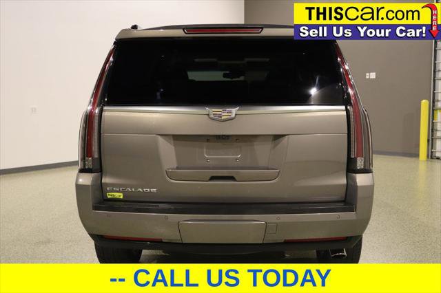 Used 2018 Cadillac Escalade Premium Luxury image 6