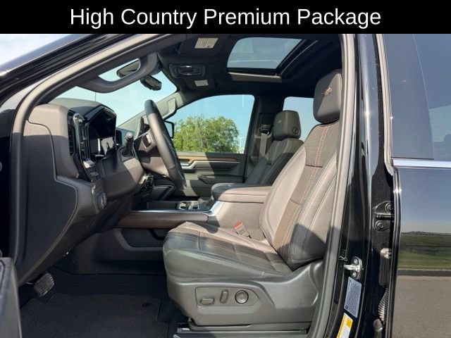 Certified 2024 Chevrolet Silverado 2500 High Country w/ High Country Premium Package AWD/4WD image 8