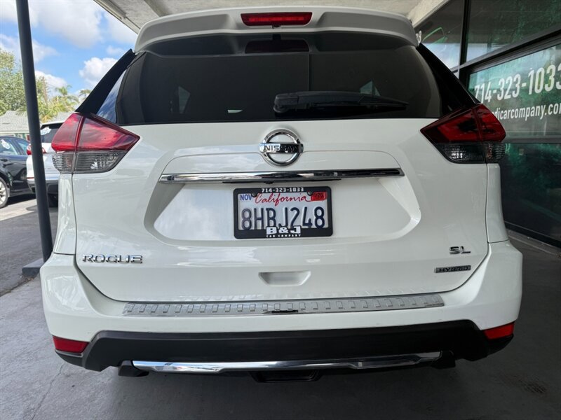 Used 2018 Nissan Rogue SL image 13