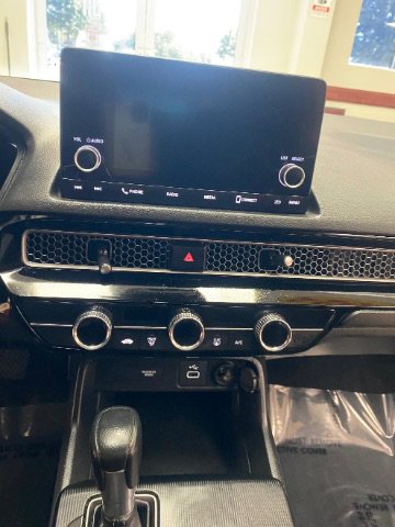 Used 2024 Honda Civic LX image 14