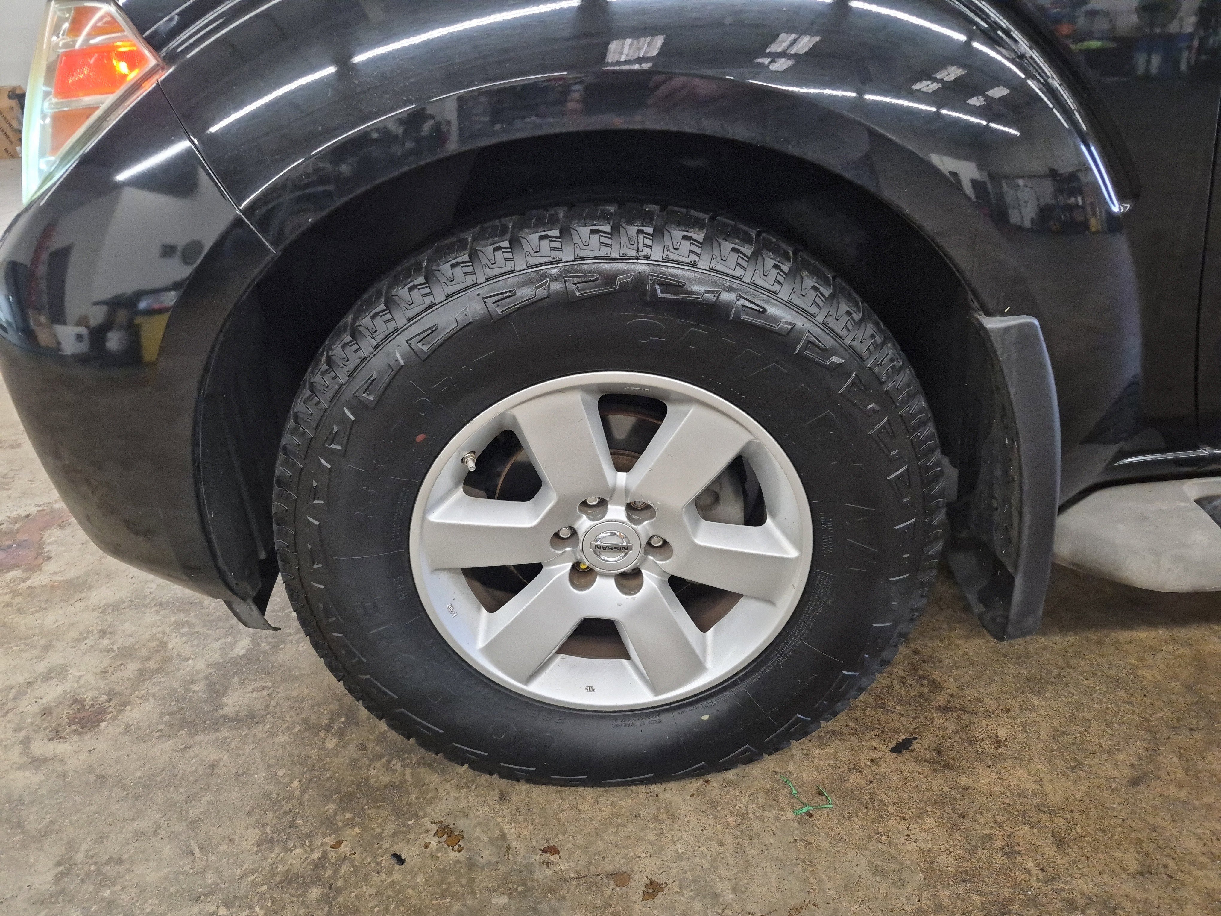Used 2011 Nissan Pathfinder SV w/ Protection Pkg RWD image 7