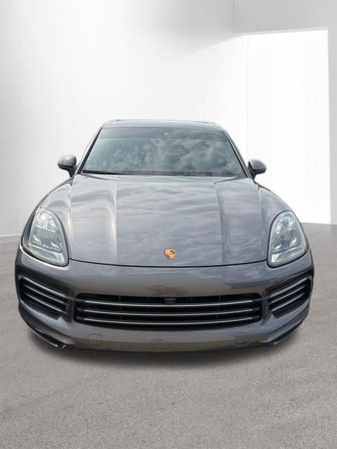 Used 2021 Porsche Cayenne AWD/4WD image 2