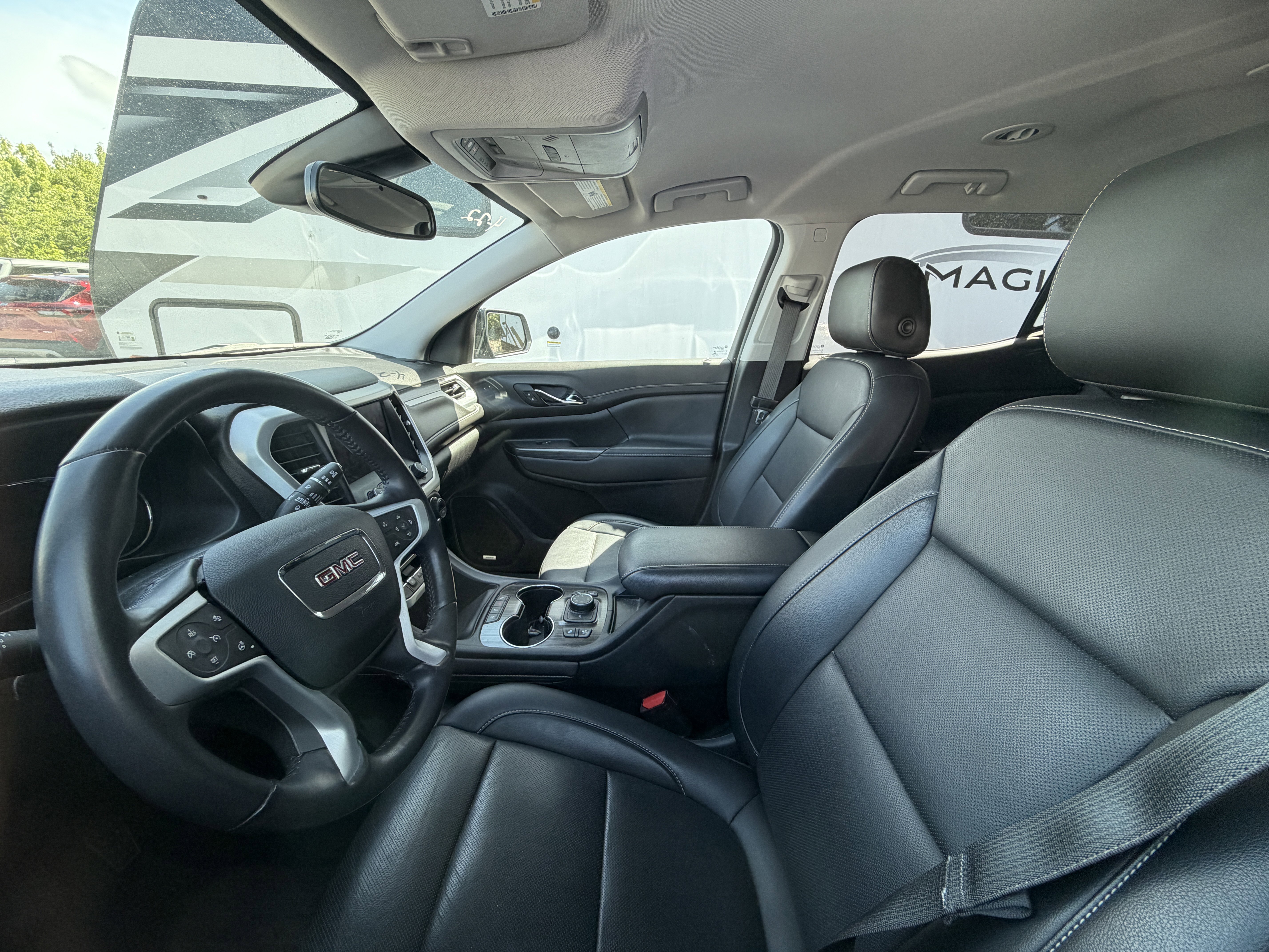 Used 2021 GMC Acadia SLT w/ Elevation Edition AWD/4WD image 12