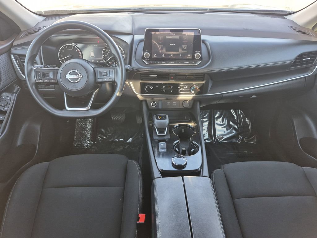 Used 2023 Nissan Rogue S image 14