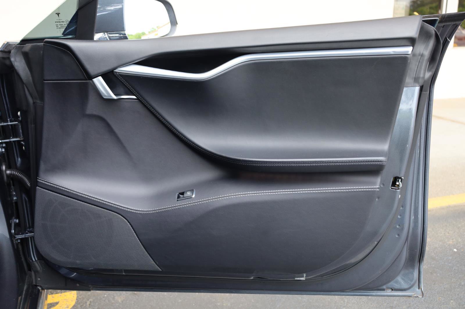 Used 2016 Tesla Model S 90D AWD/4WD image 24