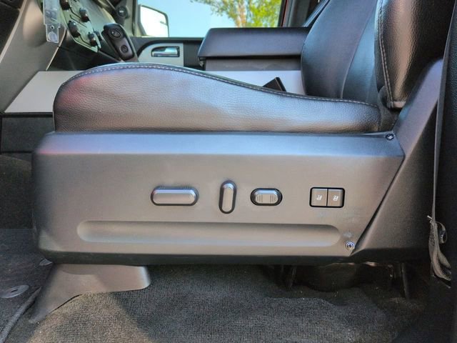 Used 2016 Ford Expedition EL XLT w/ Equipment Group 202A RWD image 24