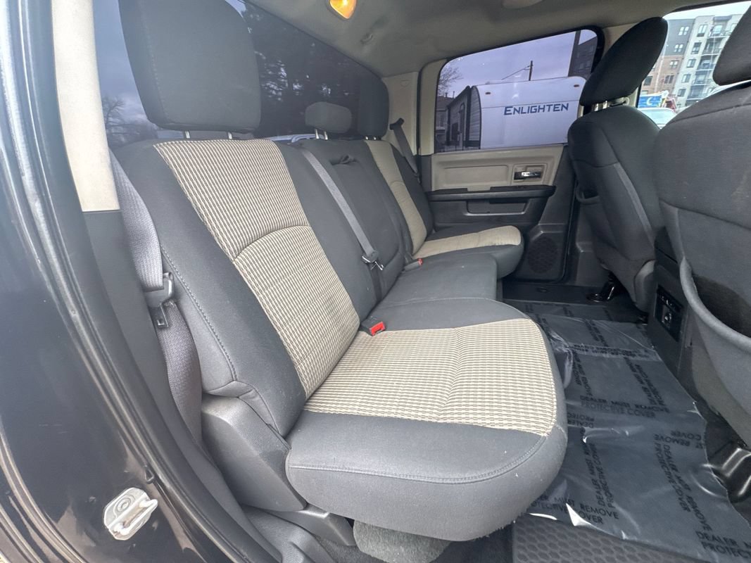 Used 2012 RAM 2500 SLT w/ Technology Group AWD/4WD image 16