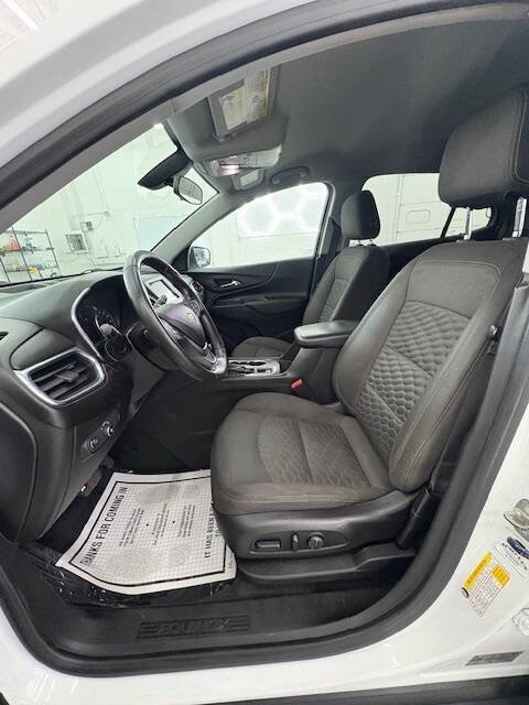 Used 2019 Chevrolet Equinox LT image 8