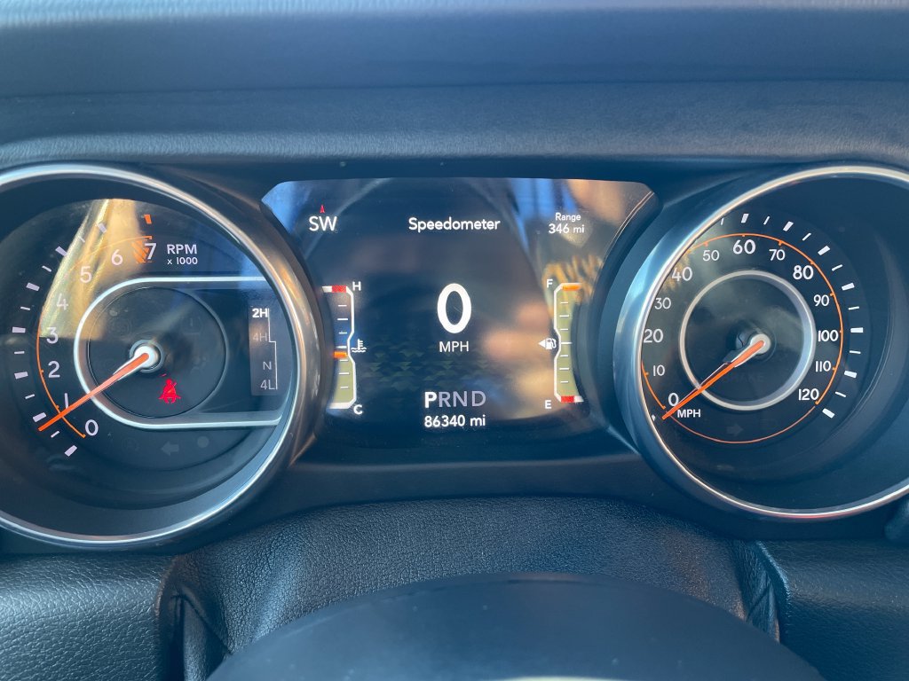Certified 2020 Jeep Wrangler Unlimited Sahara AWD/4WD image 17