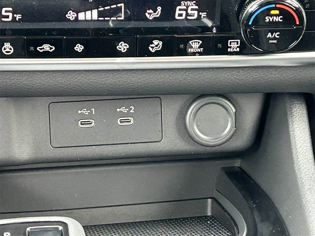 New 2026 Nissan Rogue SV image 24