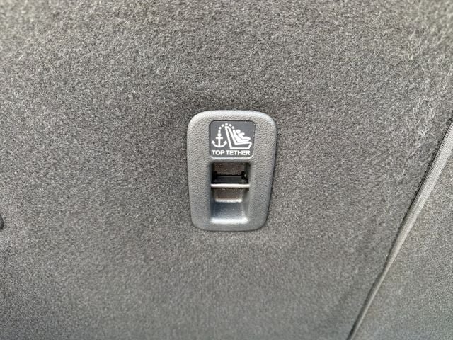 Used 2025 Honda Pilot EX-L image 22