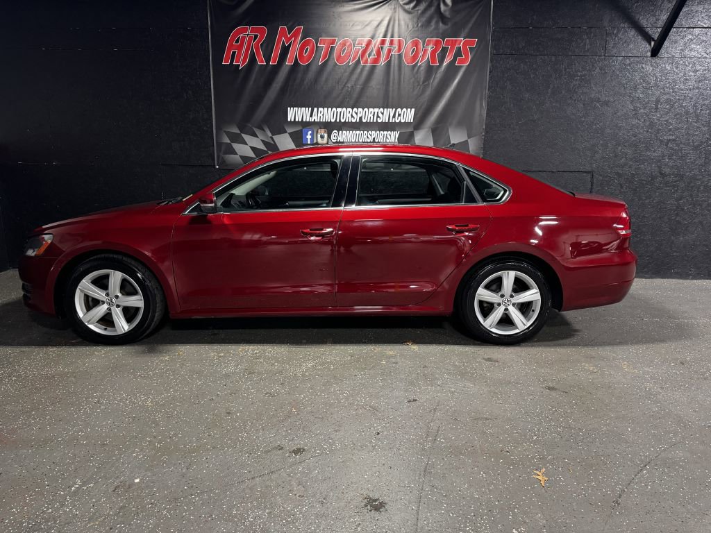 Used 2015 Volkswagen Passat 1.8T SE FWD image 2