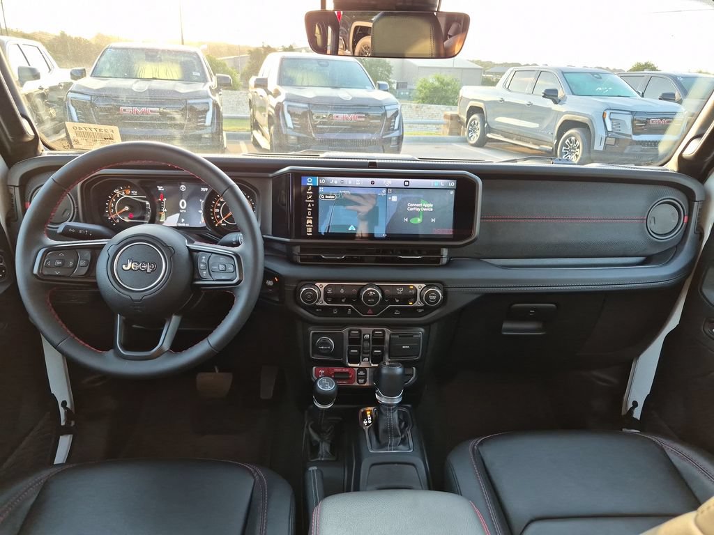 Used 2024 Jeep Gladiator Rubicon w/ Technology Group AWD/4WD image 33