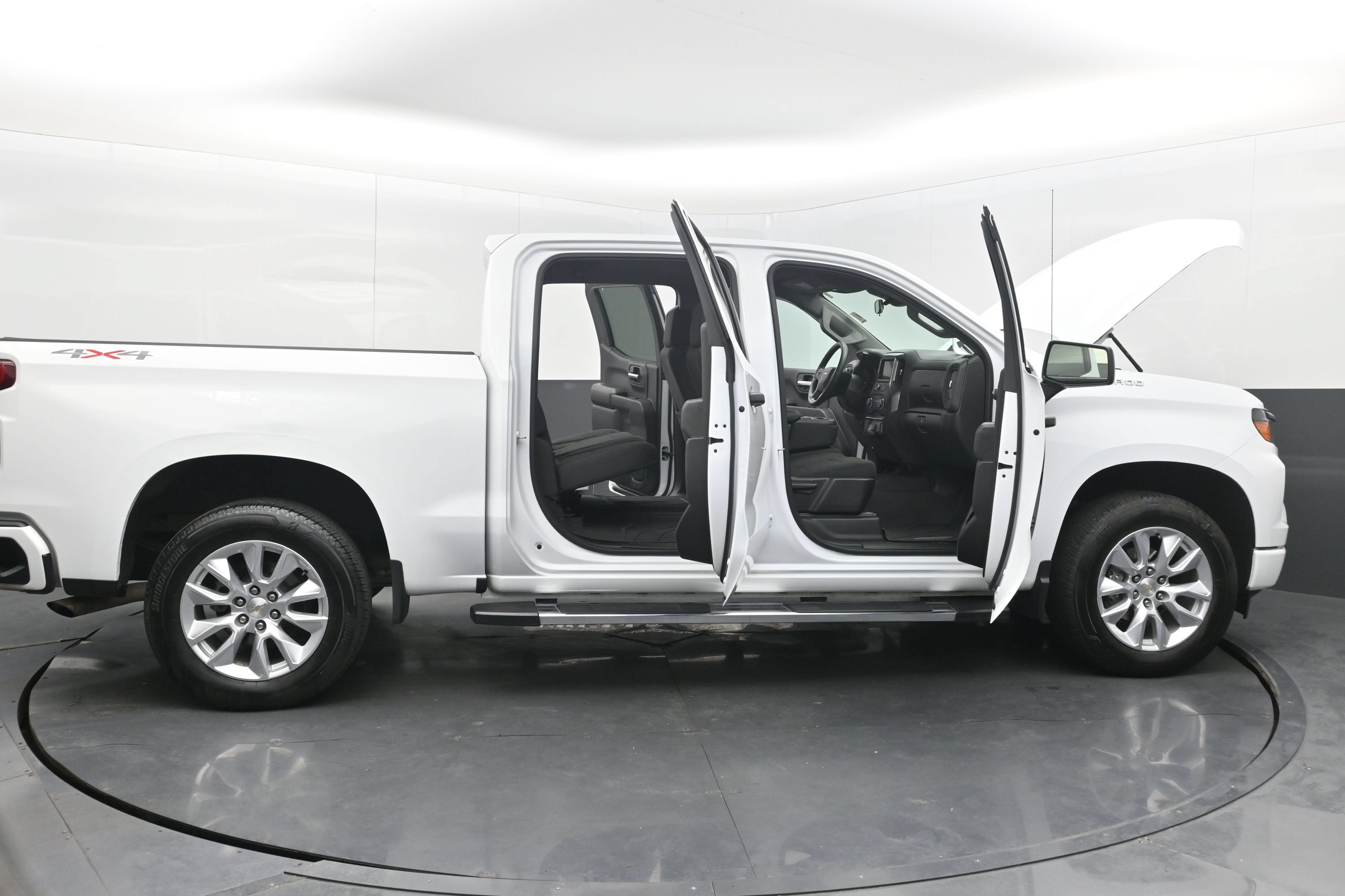 Used 2024 Chevrolet Silverado 1500 Custom AWD/4WD image 42