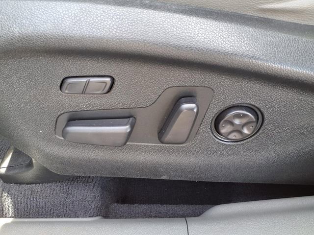 Used 2019 Kia Sorento SX image 18