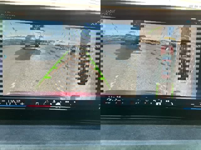 Used 2024 BMW X7 xDrive40i image 6