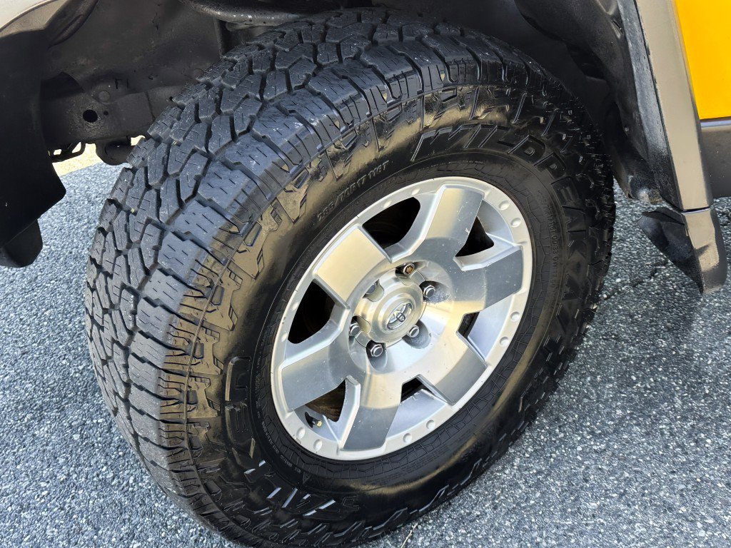 Used 2007 Toyota FJ Cruiser 4WD image 7