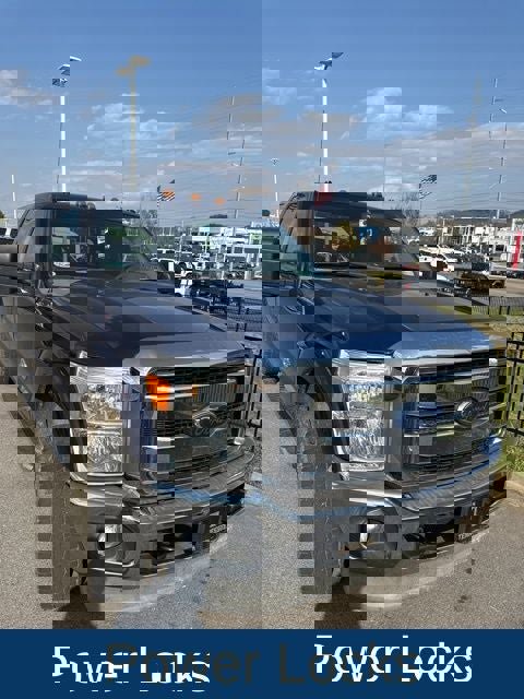 Used 2012 Ford F250 XLT w/ Snow Plow Prep Pkg image 12