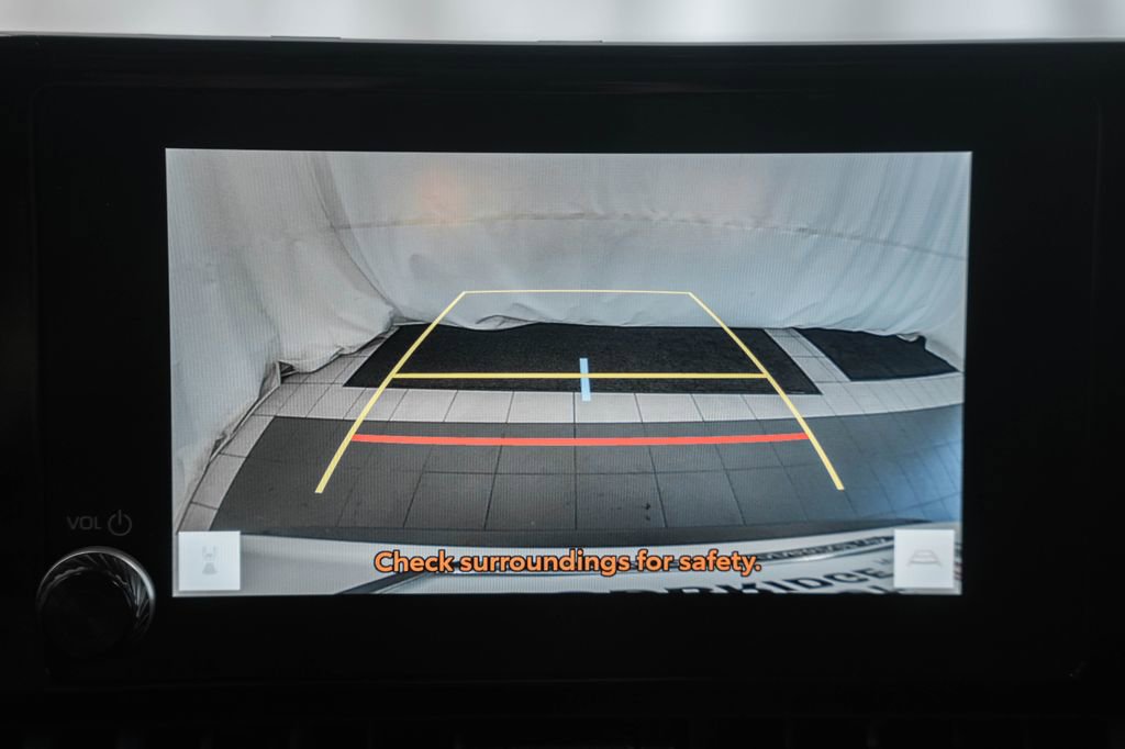 Used 2023 Toyota RAV4 XLE FWD image 40