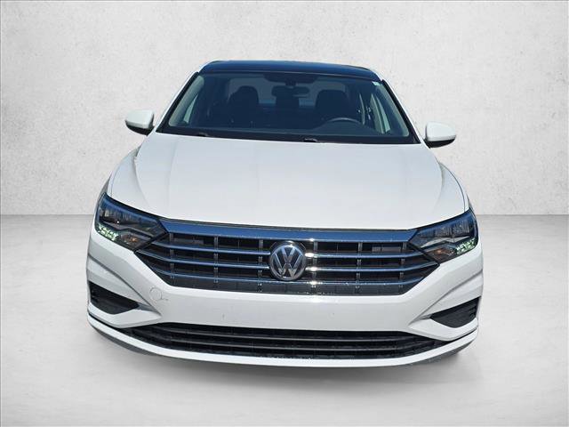 Used 2019 Volkswagen Jetta SE image 2