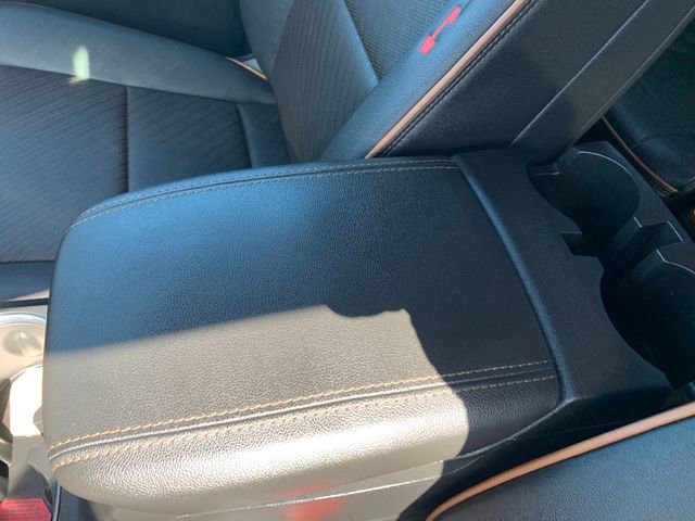 Used 2023 GMC Canyon AT4 w/ AT4 Premium Package AWD/4WD image 22
