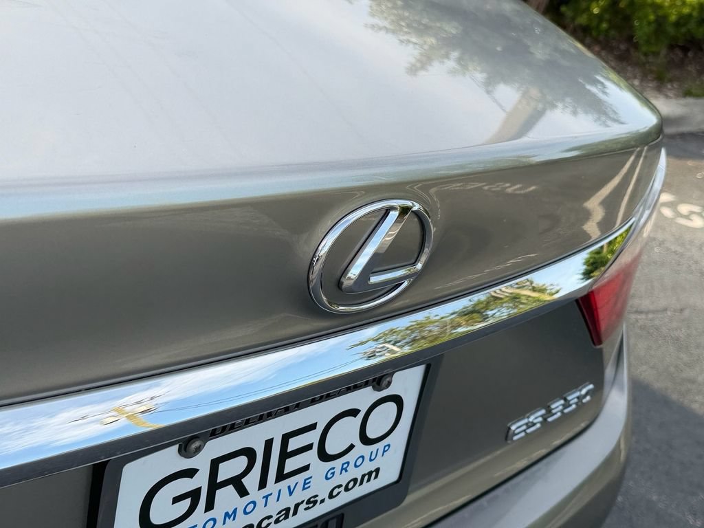 Used 2015 Lexus ES 350 w/ Premium Package FWD image 14