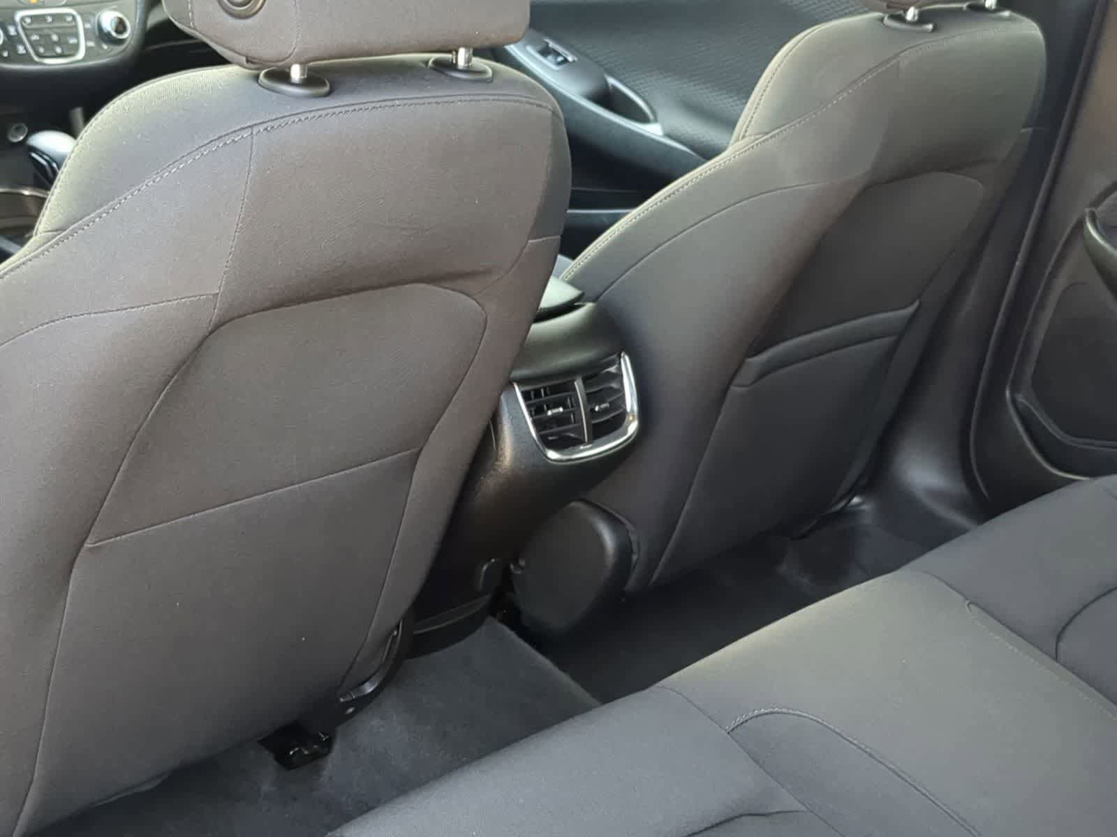 Used 2023 Chevrolet Malibu LT image 18