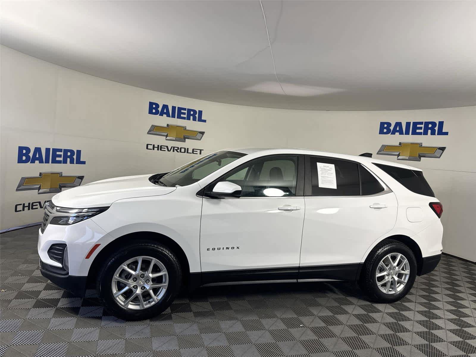 Certified 2023 Chevrolet Equinox LT AWD/4WD image 2