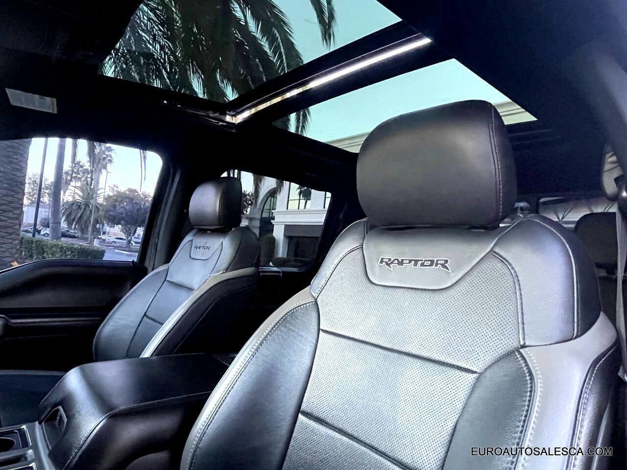 Used 2018 Ford F150 Raptor w/ Equipment Group 802A Luxury image 24