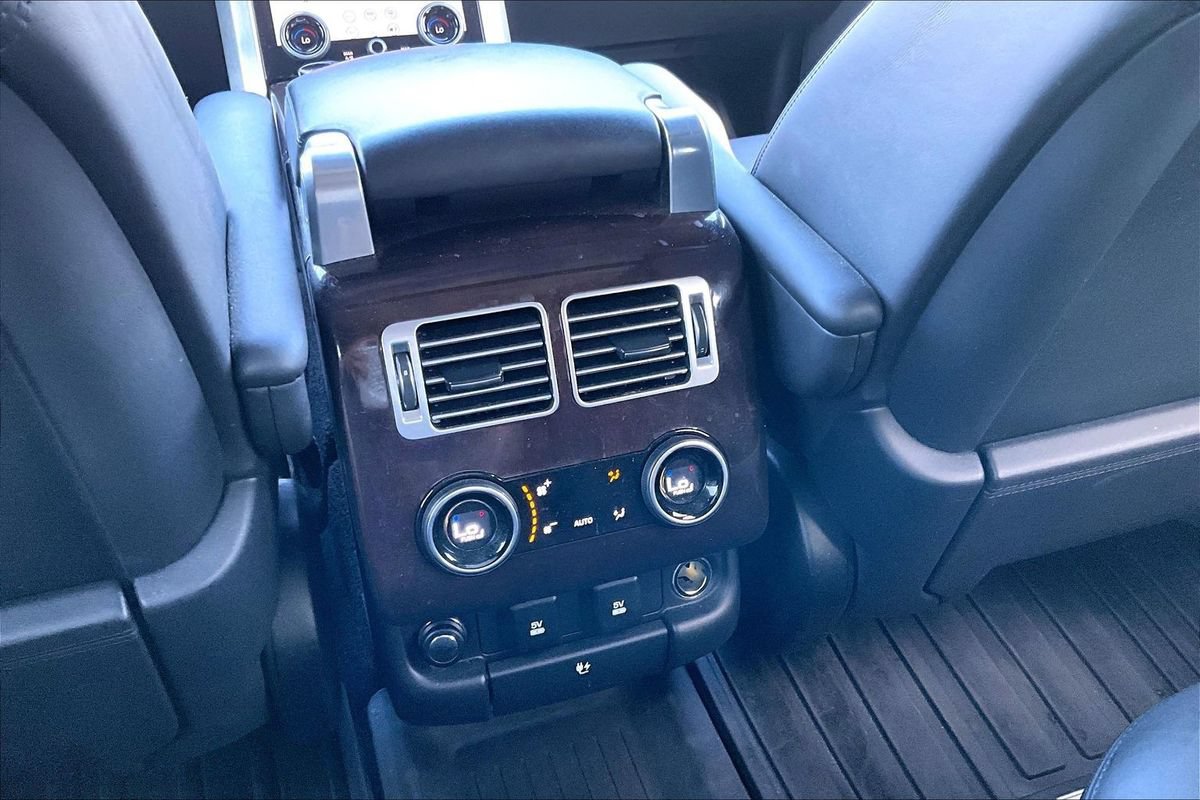 Used 2019 Land Rover Range Rover Supercharged AWD/4WD image 37