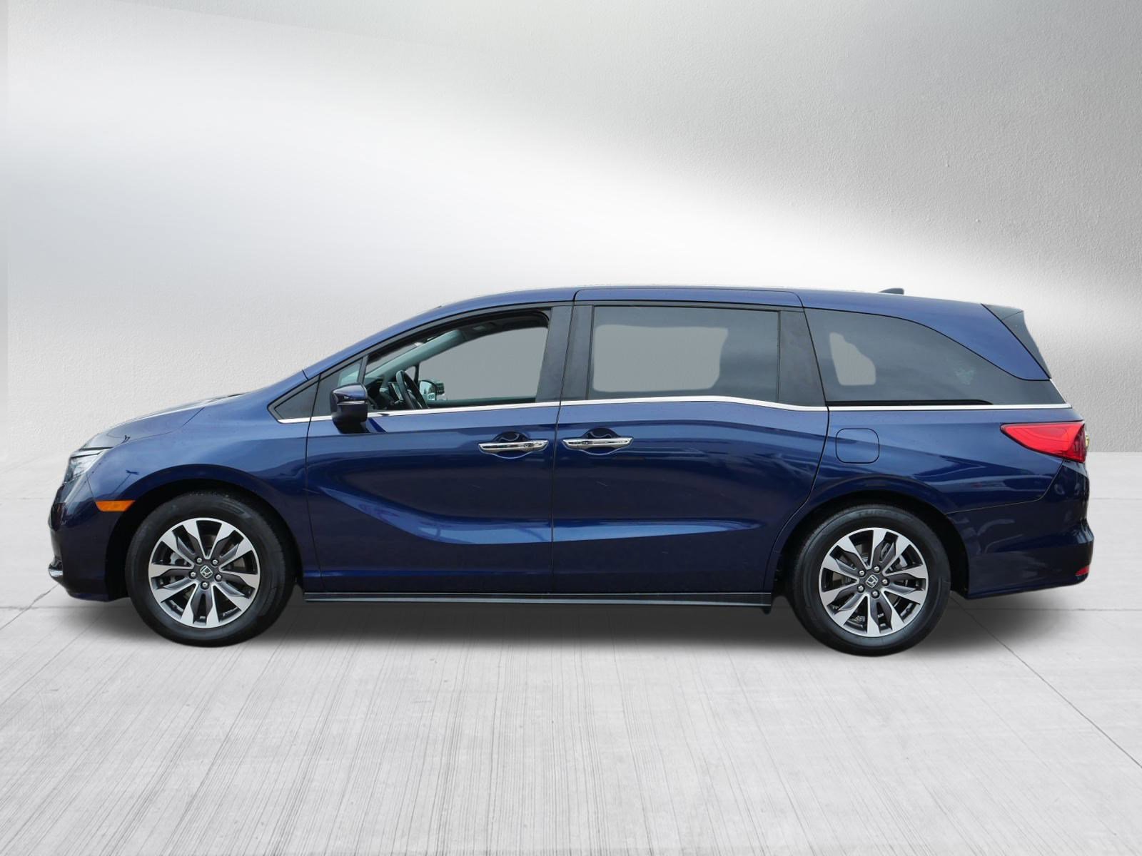 Used 2023 Honda Odyssey EX-L image 4