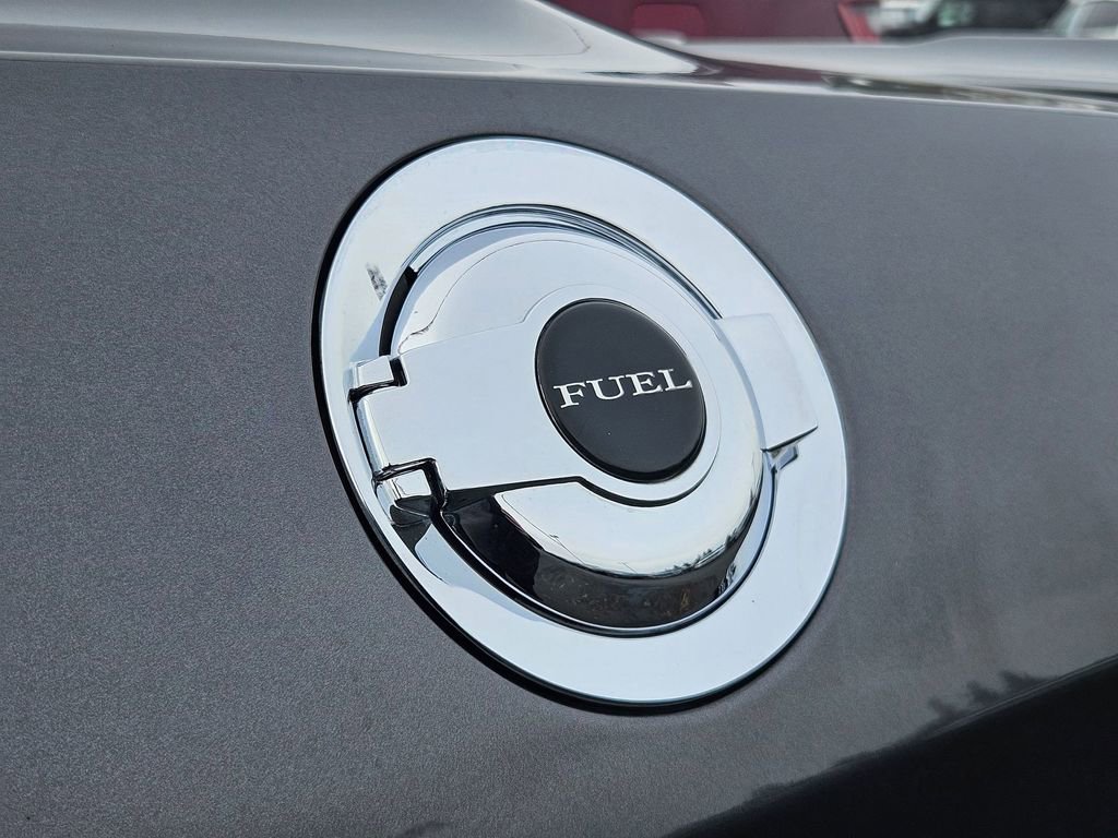 Used 2022 Dodge Challenger SXT image 28