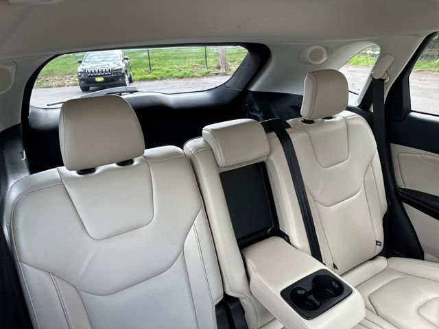 Used 2022 Ford Edge Titanium image 15