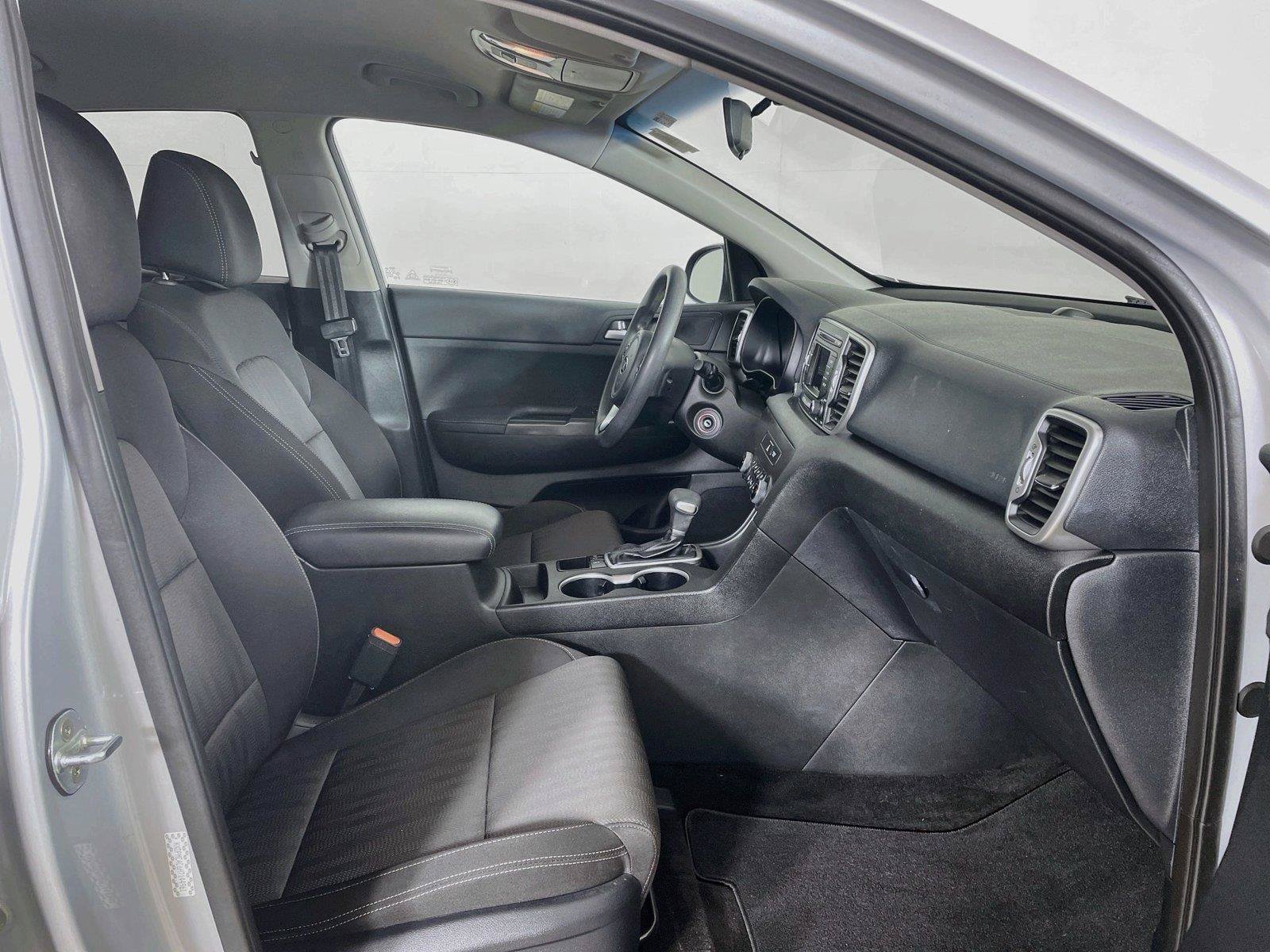 Used 2017 Kia Sportage LX AWD/4WD image 25