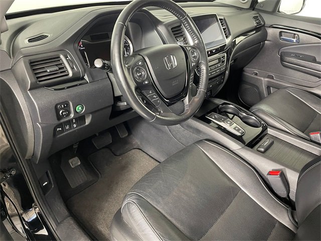 Used 2016 Honda Pilot Elite image 3