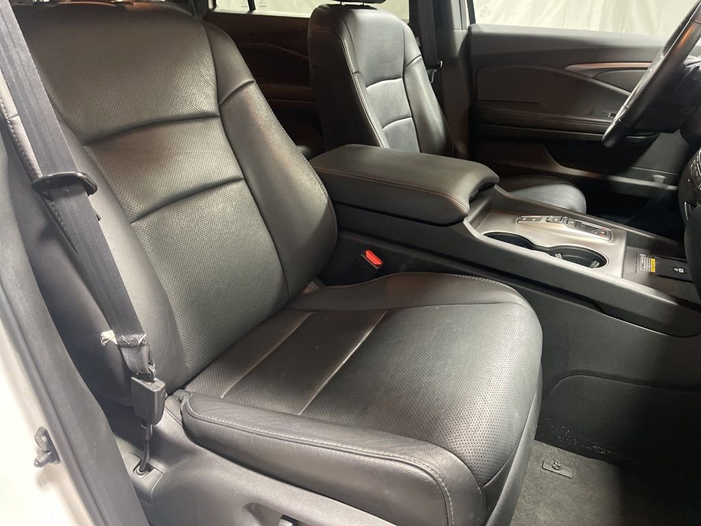 Used 2024 Honda Passport EX-L image 9