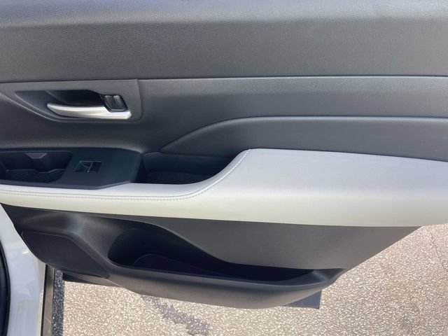 Used 2025 Toyota Grand Highlander FWD image 14