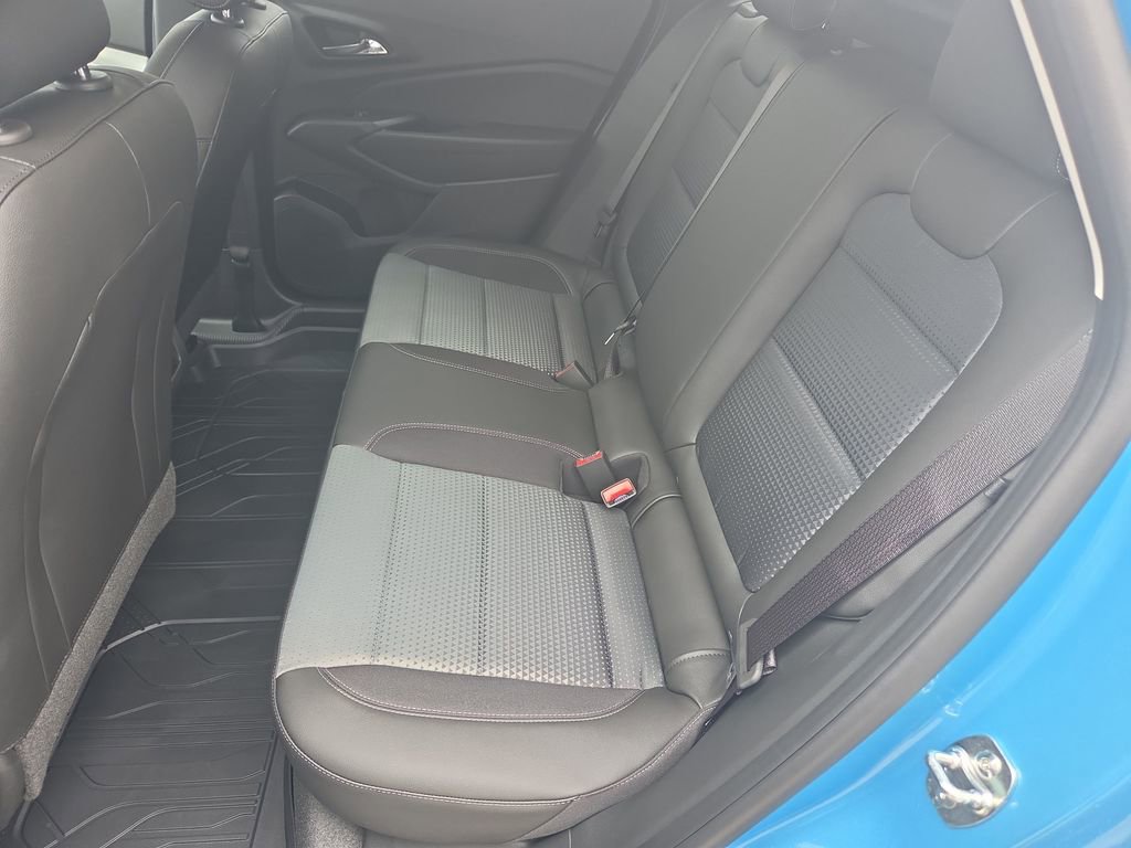 New 2026 Chevrolet Trax LT w/ Driver Confidence Package FWD image 24