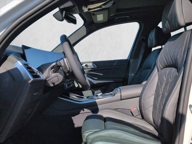 Used 2026 BMW X5 xDrive50e w/ Executive Package AWD/4WD image 4