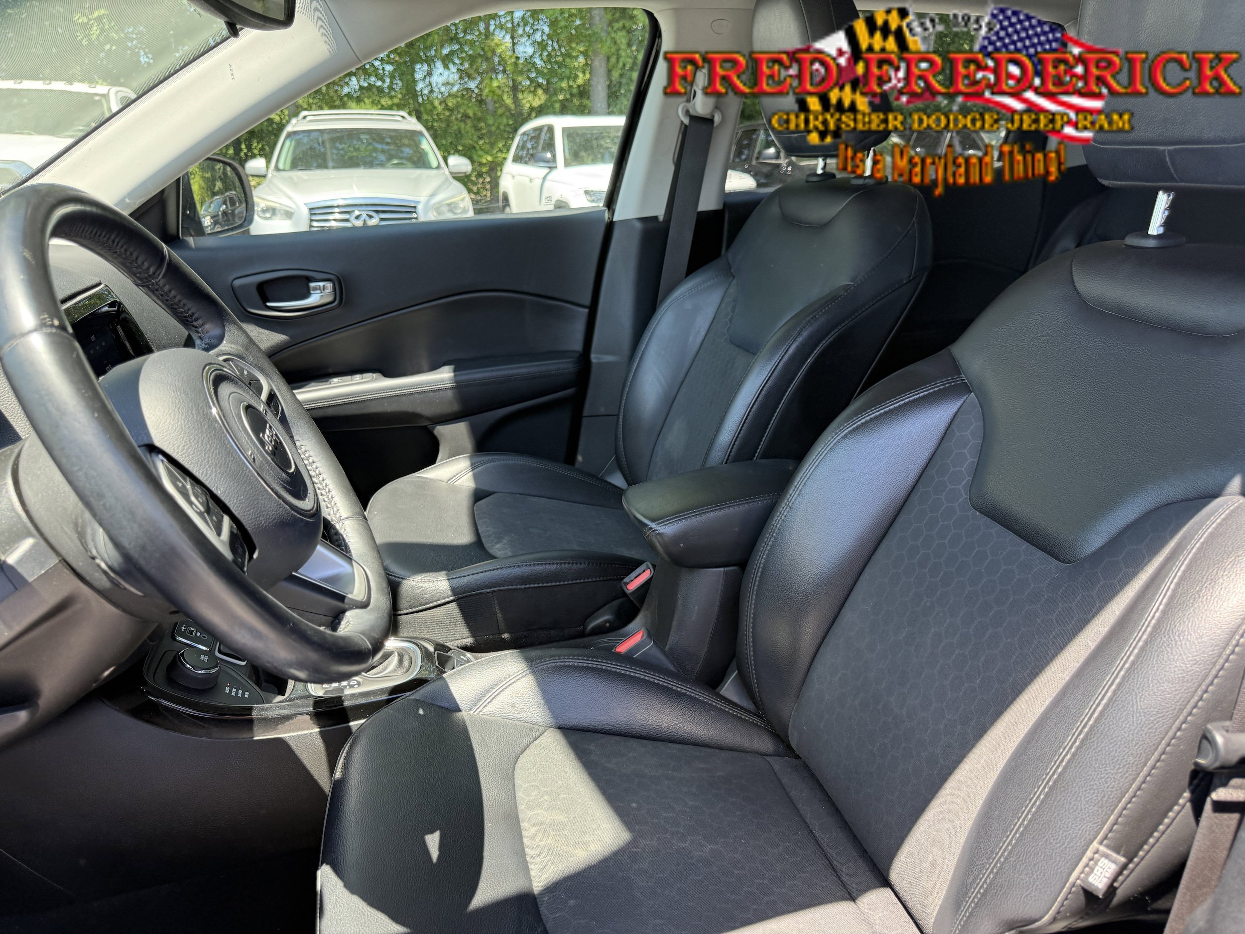 Used 2019 Jeep Compass Latitude AWD/4WD image 14