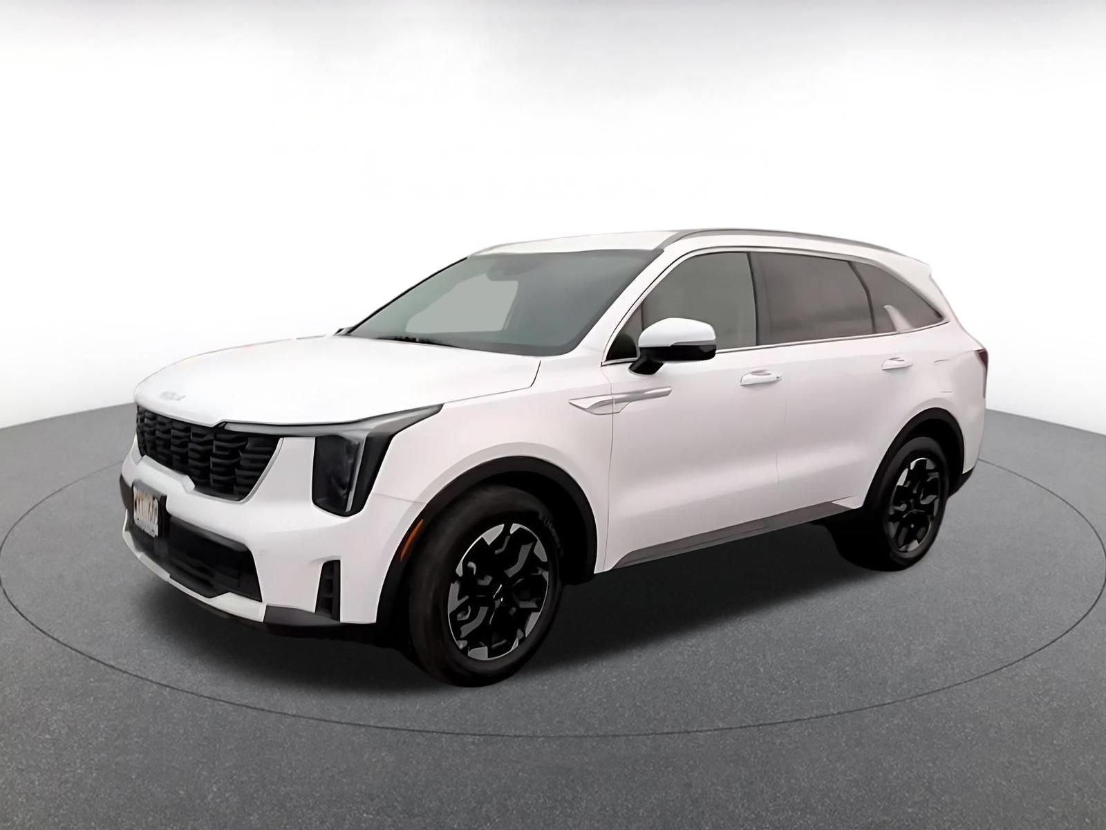 Used 2024 Kia Sorento S FWD image 7