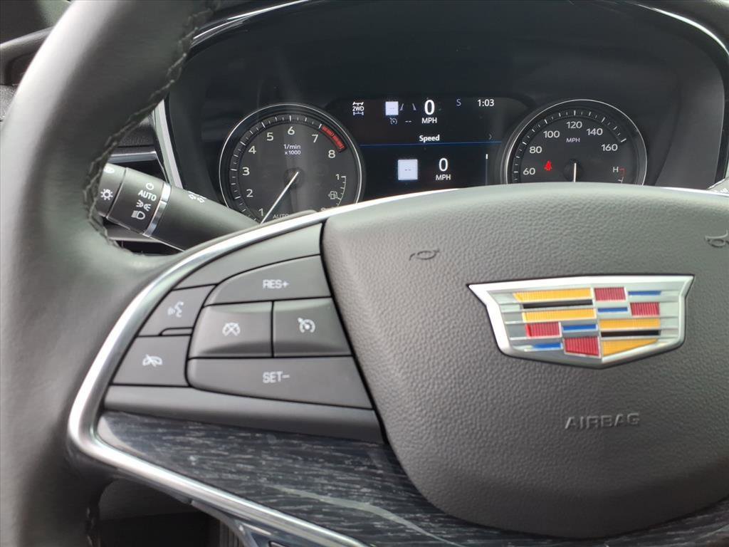Used 2023 Cadillac XT5 Premium Luxury w/ Technology Package AWD/4WD image 20