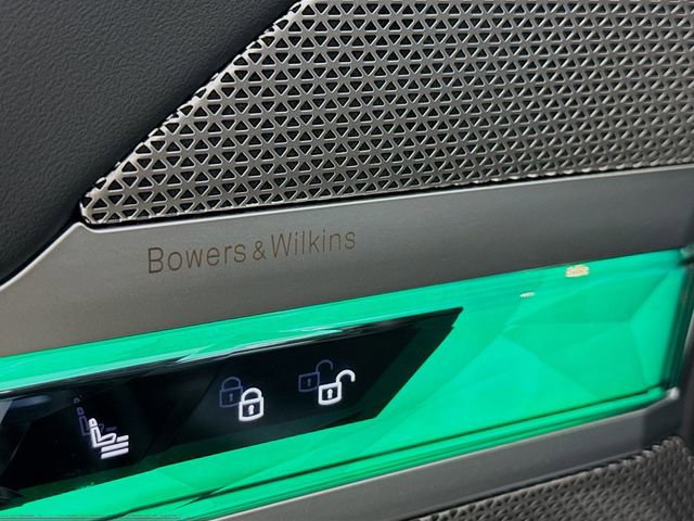 Used 2025 BMW 760i xDrive AWD/4WD image 19