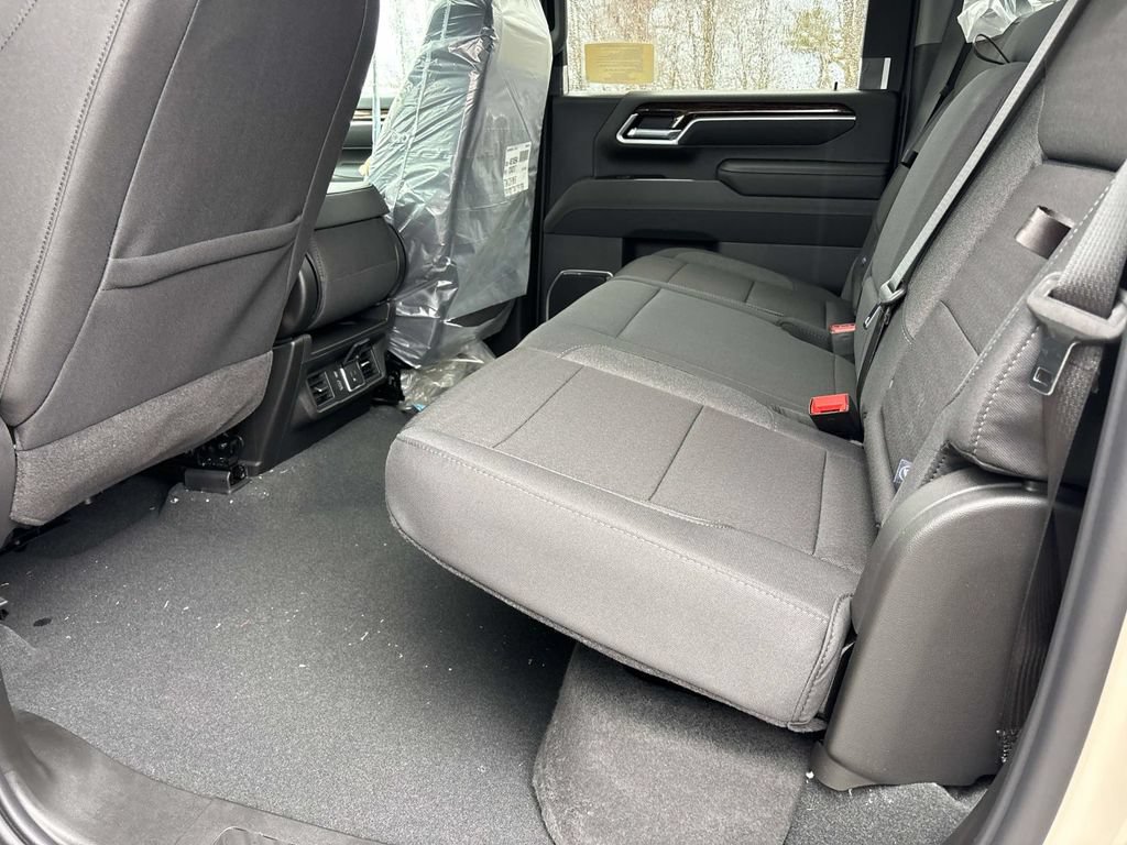 New 2026 GMC Sierra 2500 SLE w/ SLE Value Package; AWD/4WD image 5