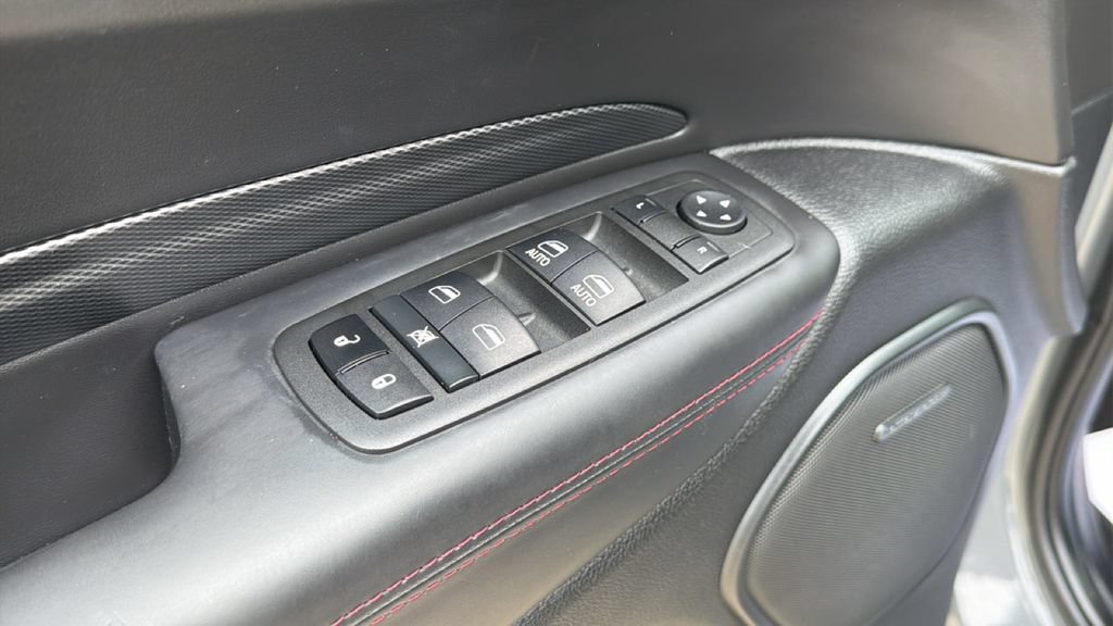 Used 2022 Dodge Durango R/T AWD/4WD image 12
