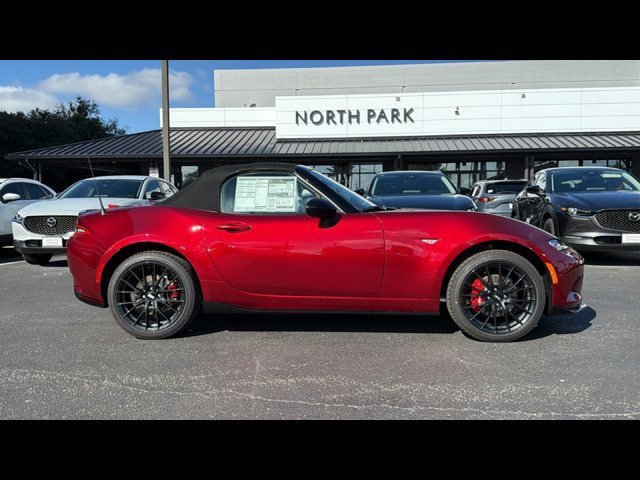 New 2026 MAZDA MX-5 Miata Club w/ Interior Package RWD image 3