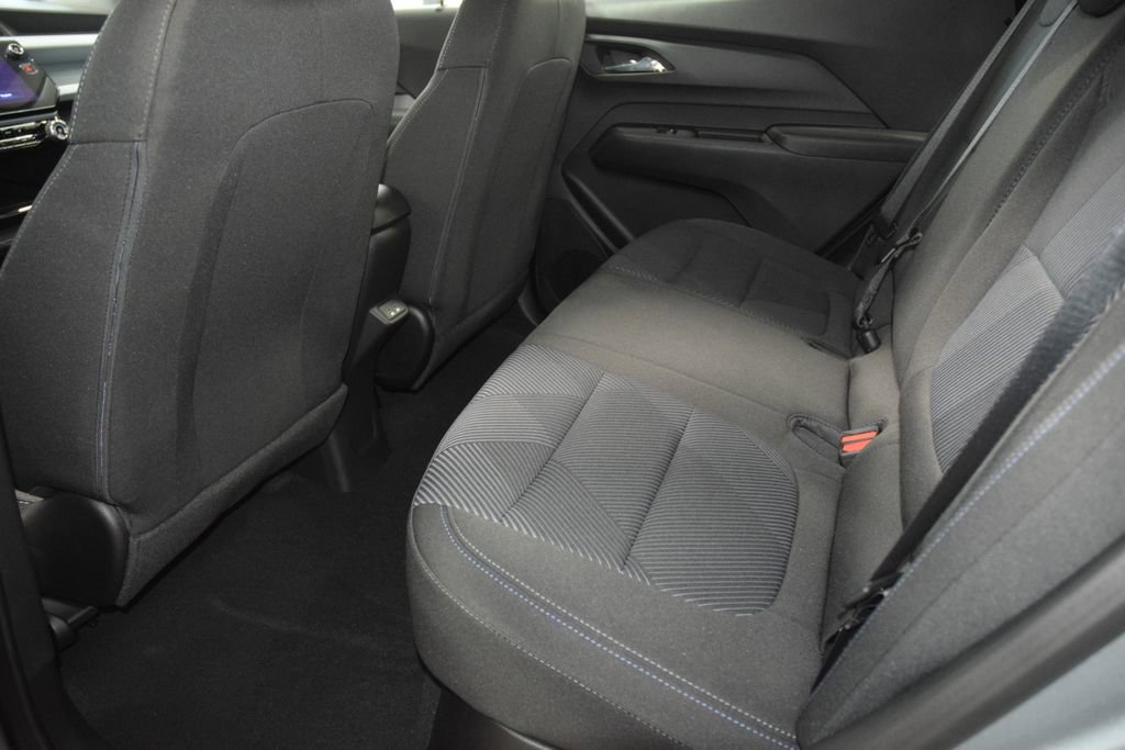 New 2027 Chevrolet Bolt LT w/ Comfort Package image 37